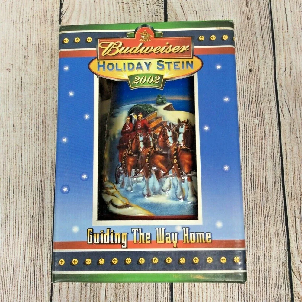 2002 Anheuser Busch AB Budweiser Holiday Christmas Beer Stein Clydesdales NIB
